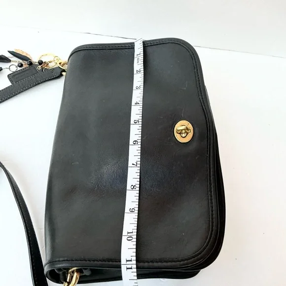 Vintage Coach Convertible Crossbody Bag - Picture 4 of 8